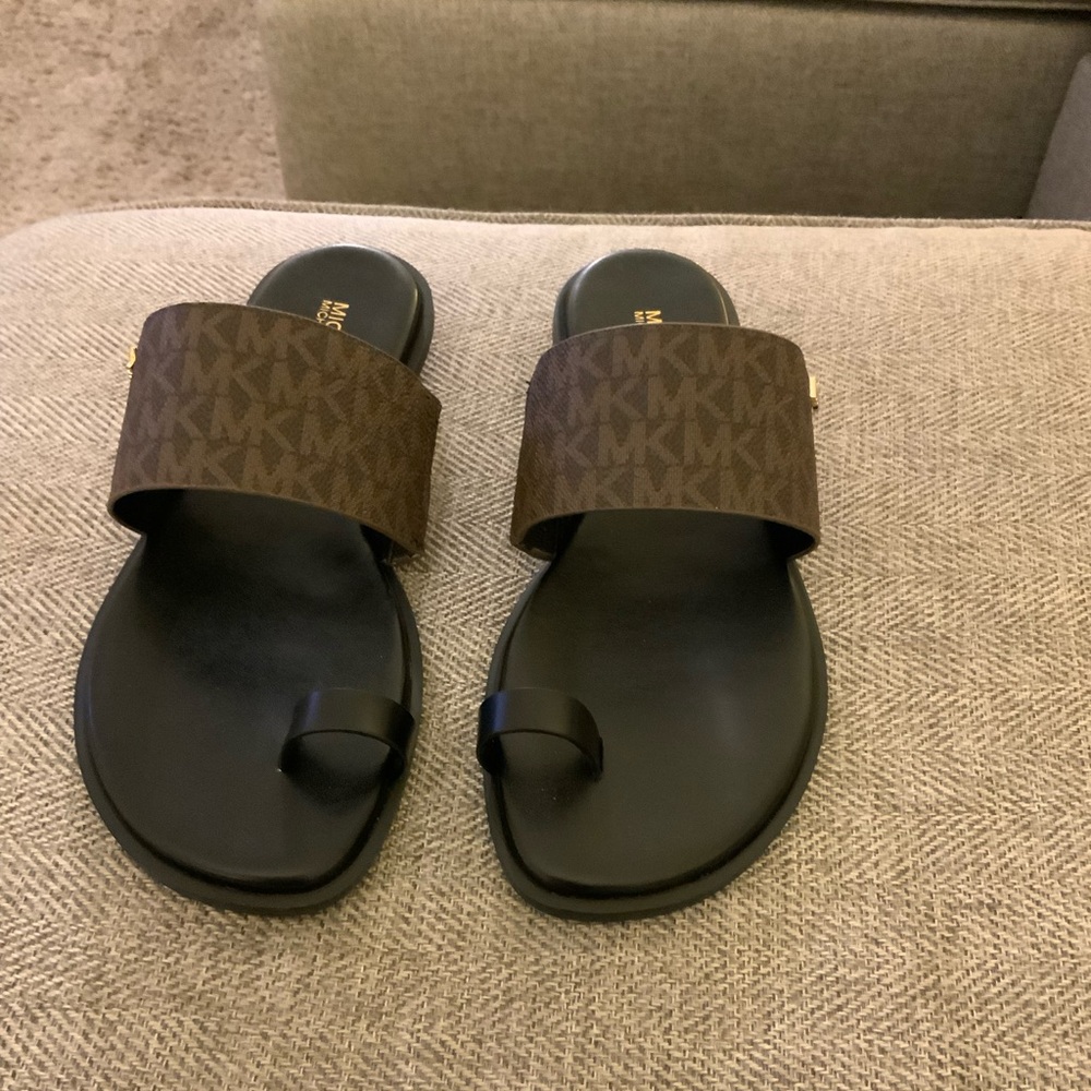 Michael Kors August Flat Sandal